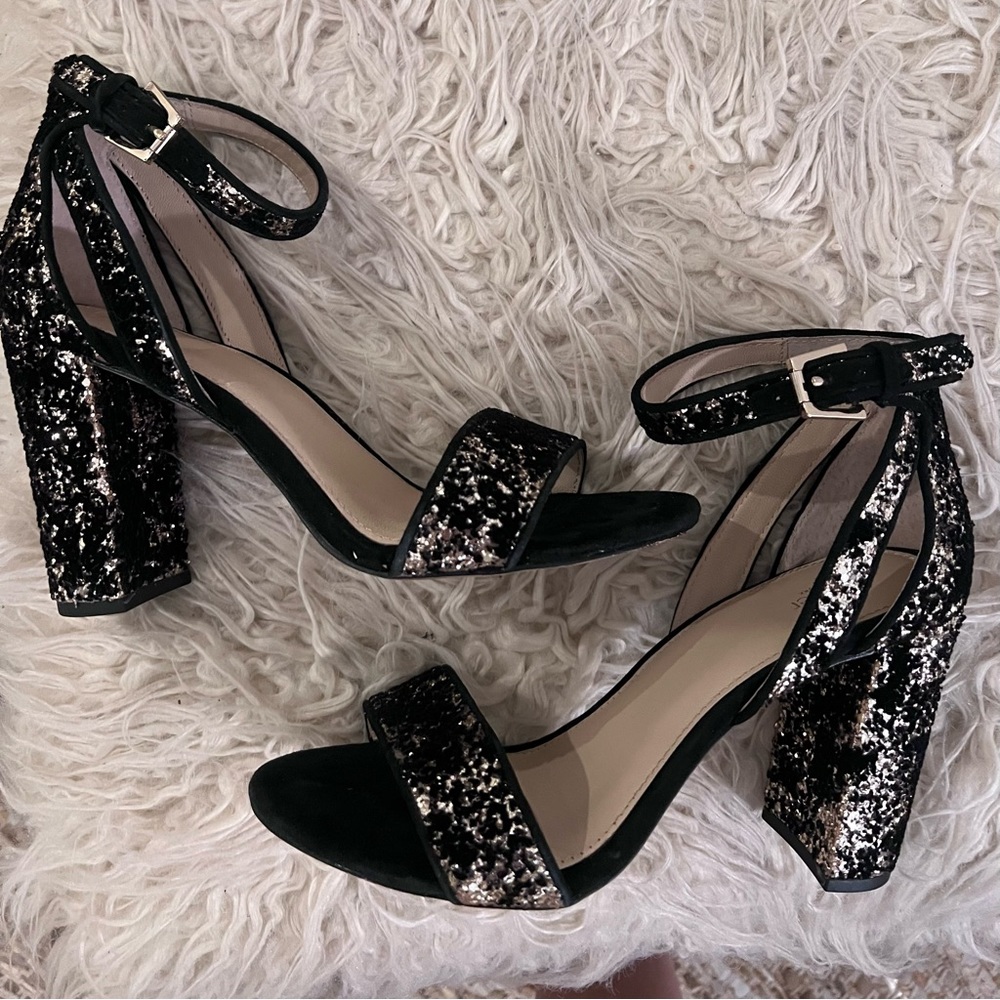 Botkier black and gold chunky heel